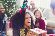 The Various Services of Online Gift Shops for Christmas