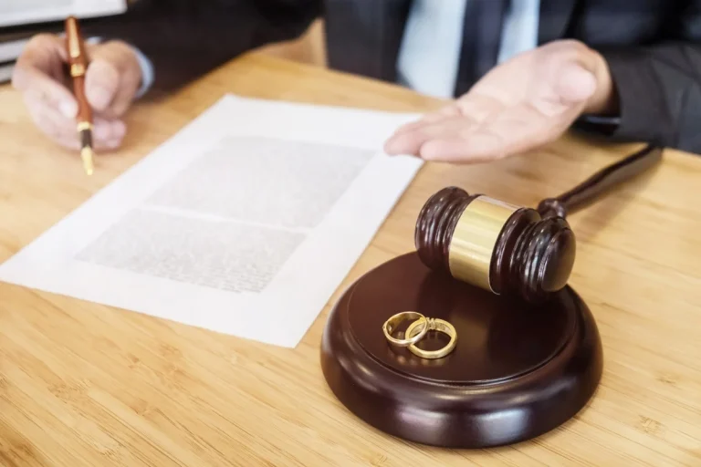 The Role of Divorce Solicitors in Guildford: Ensuring a Fair Process